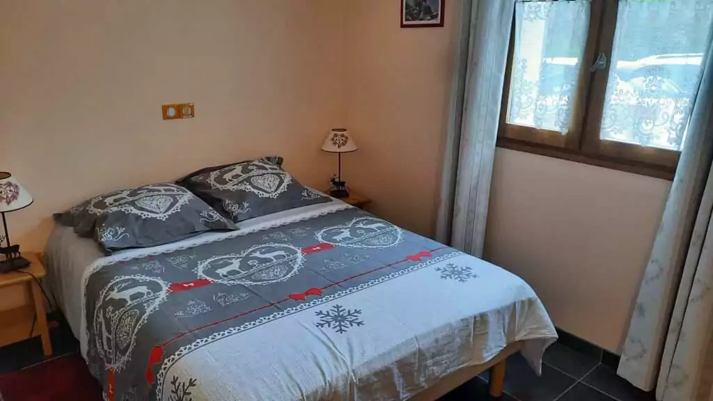 Chambre à lit double
